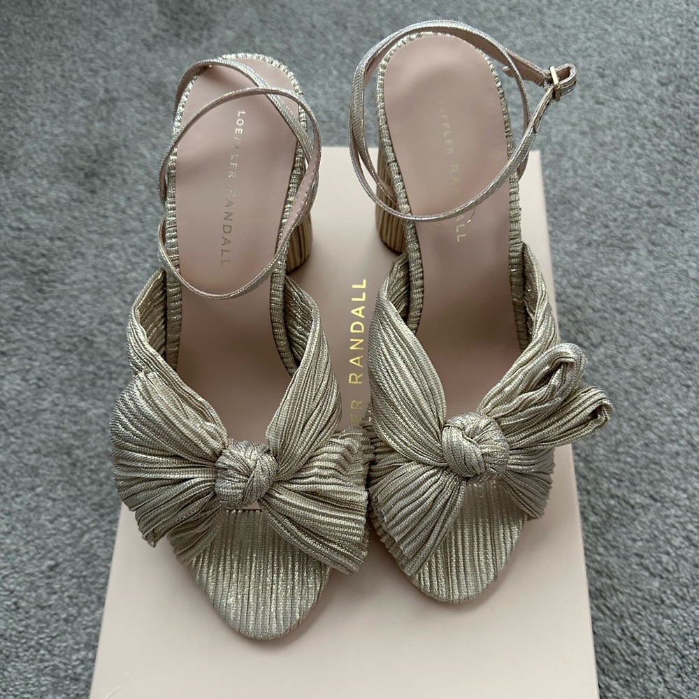 Loeffler Randall Platinum Women's Shoes sz 9 - Picture 2 of 6